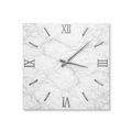 Orologio Luna da parete artigianale in resina effetto marmo bianco con numeri romani e dettagli argentati