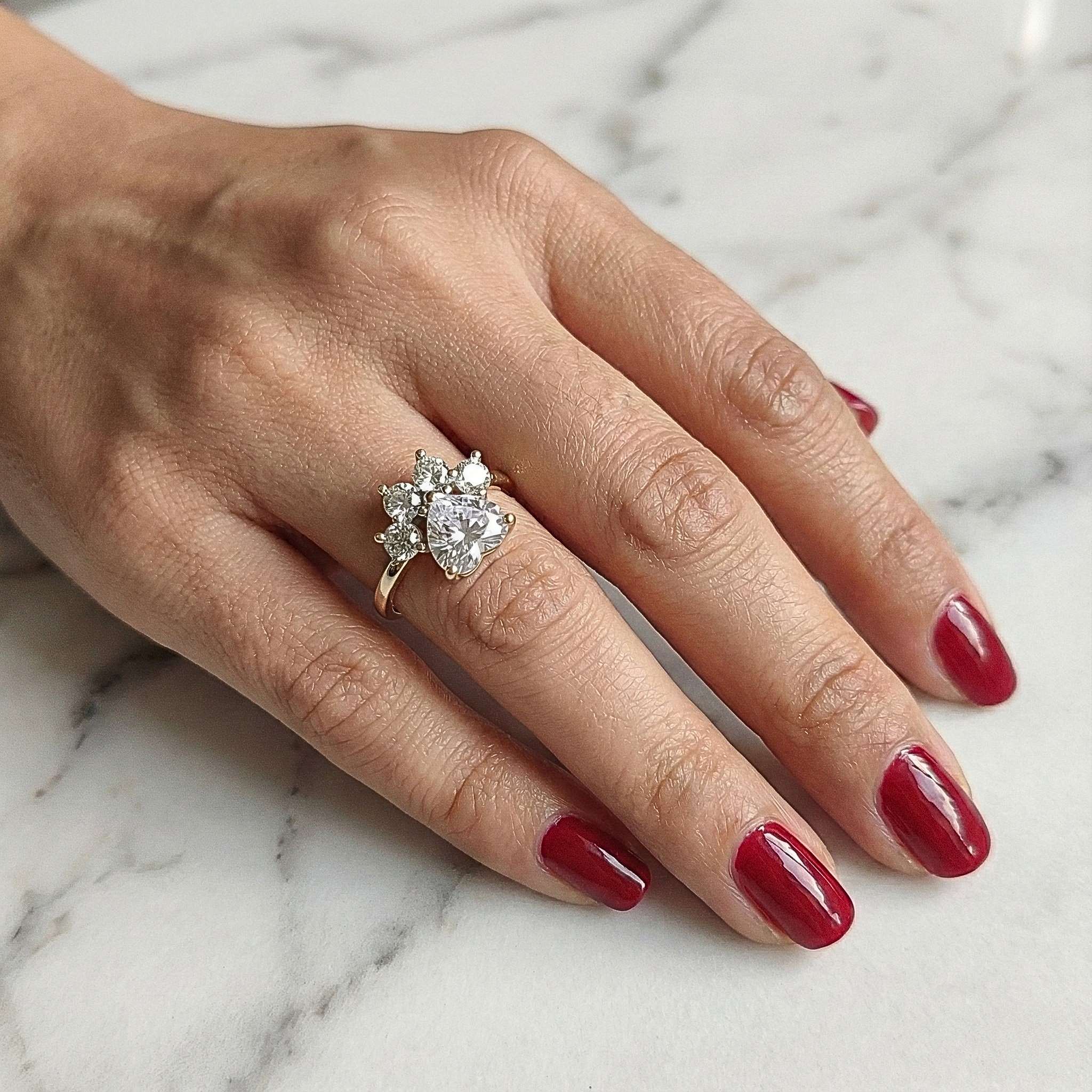 Anello Leale in Acciaio Inossidabile – Zampina con Zirconi Scintillanti